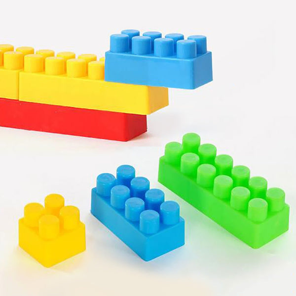 Block game for kids, small blocks in packing. Block game for kids, small blocks in packing.